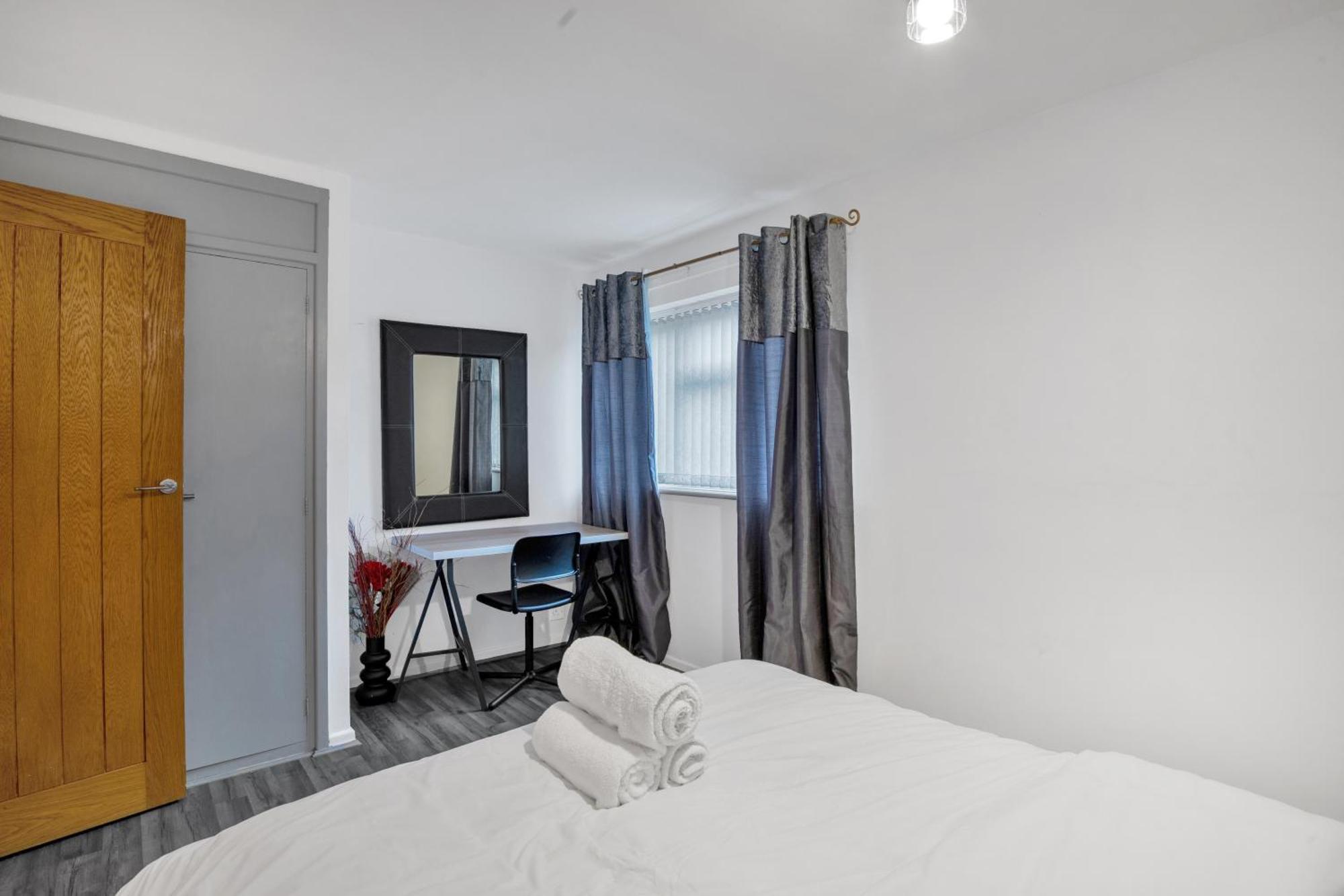 Apartment Comfortable 1br Near Nec & World